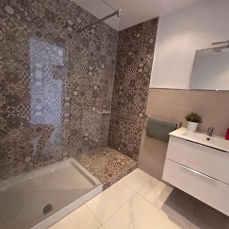 Lejlighed Ocean View With Breathtaking Sea View, Family Friendly, Terrace, Wifi, Sat-tv